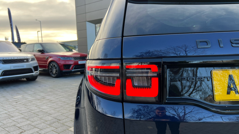 Land Rover Discovery Sport 2.0 P250 R-Dynamic SE 5dr Auto [5 Seat] Petrol Station Wagon